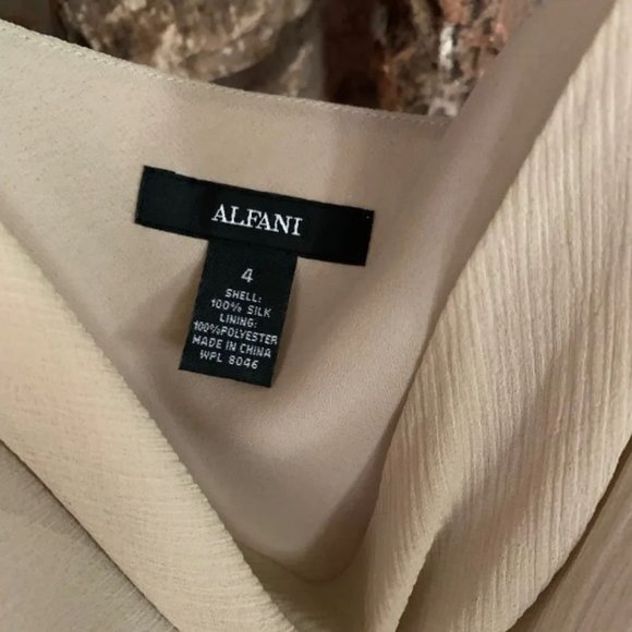 Alfani Silk Top size small - Picture 3 of 3